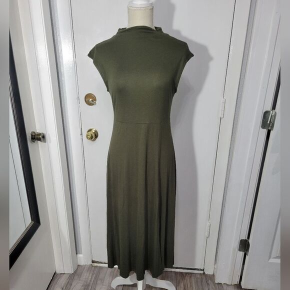 West kei slit midi dress Green Sz Small Suede - Picture 4 of 11